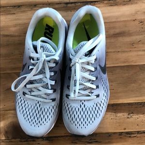 Nike Zoom Women’s Size 7